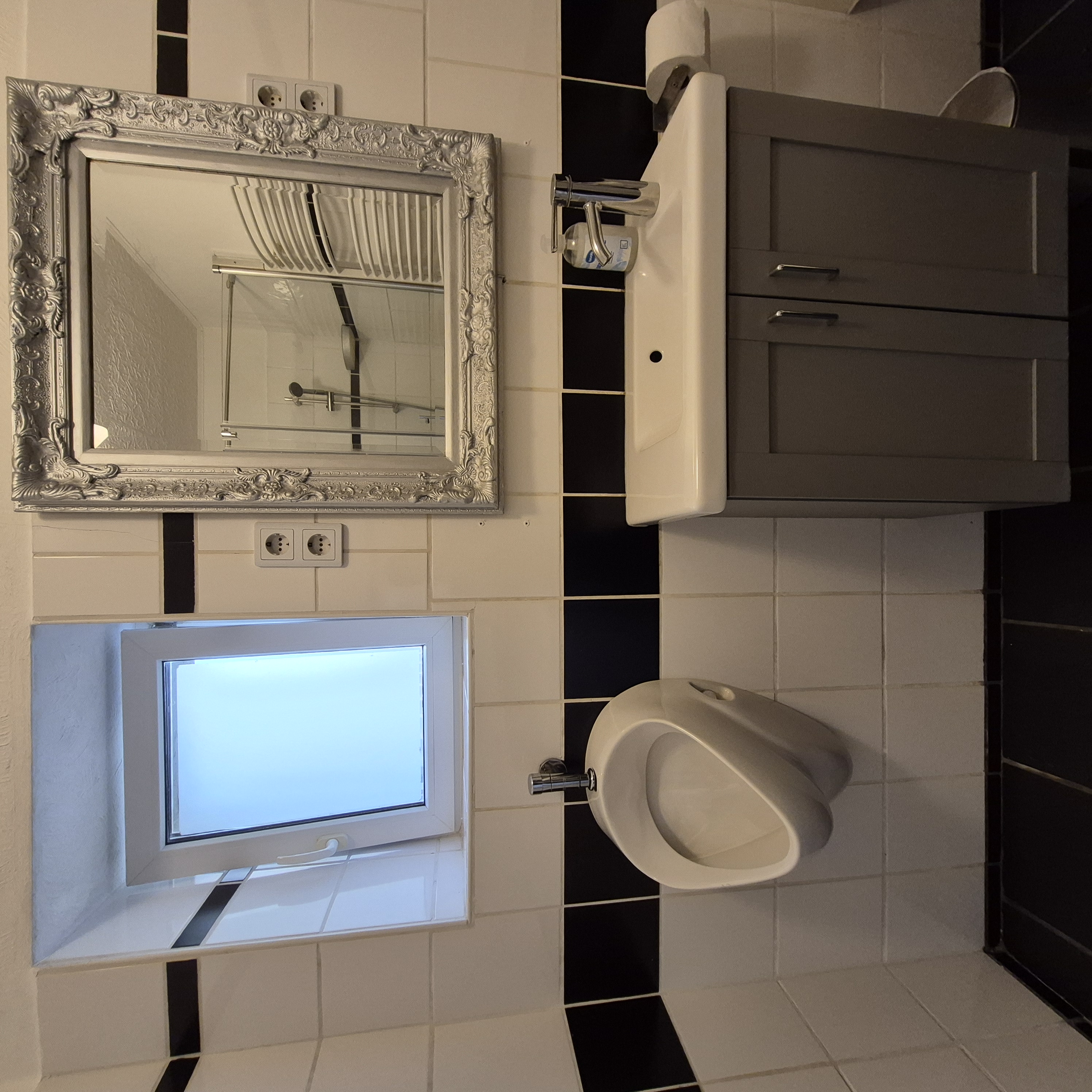 Apartment 1 Bad